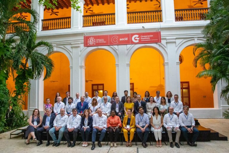 Foto Familia Diálogo Cartagena de Indias. 28-30 Abril 2023