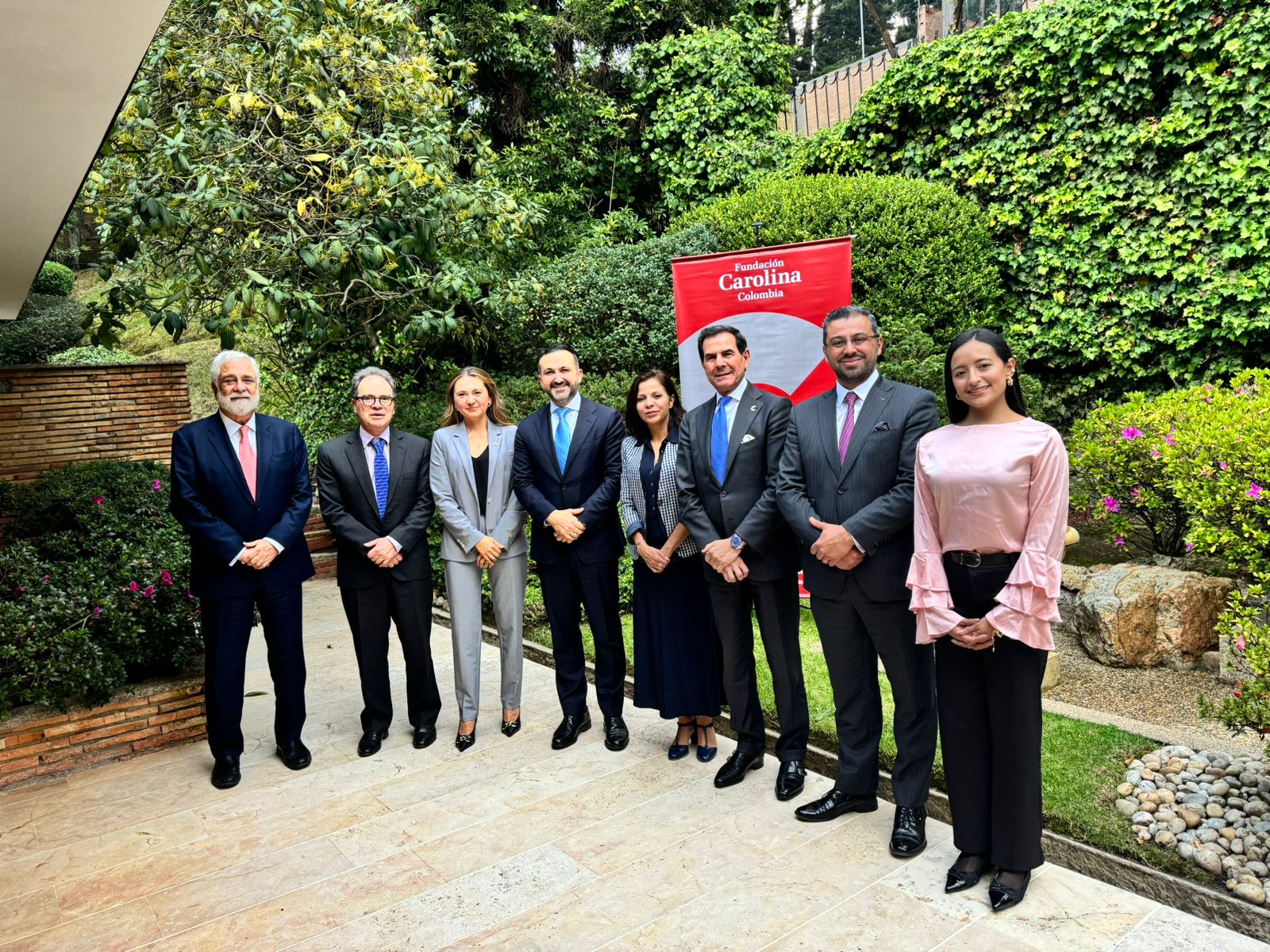 Reunión del Consejo Directivo de la Fundación Carolina Colombia 2025 ...