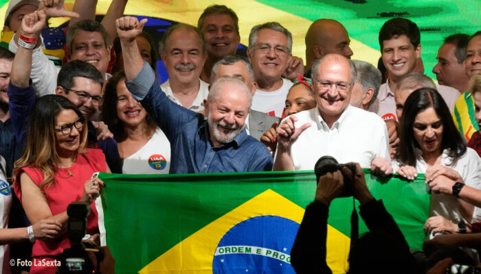 Foto Lula da Silva victoria electoral copia 2