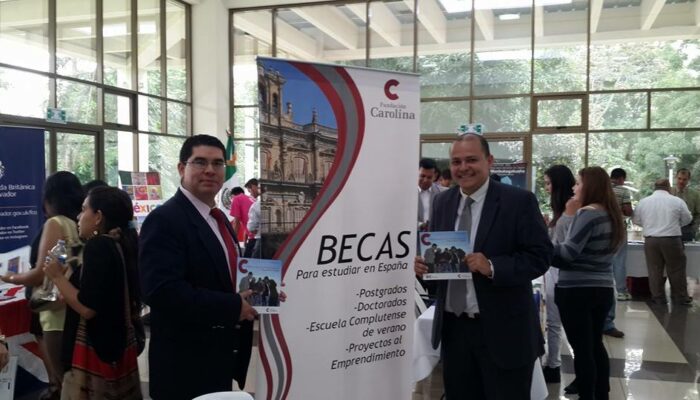 II ExpoBecas Postgrado 2014 El Salvador