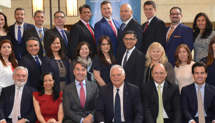 Foto de grupo - Líderes Hispanos de Estados Unidos